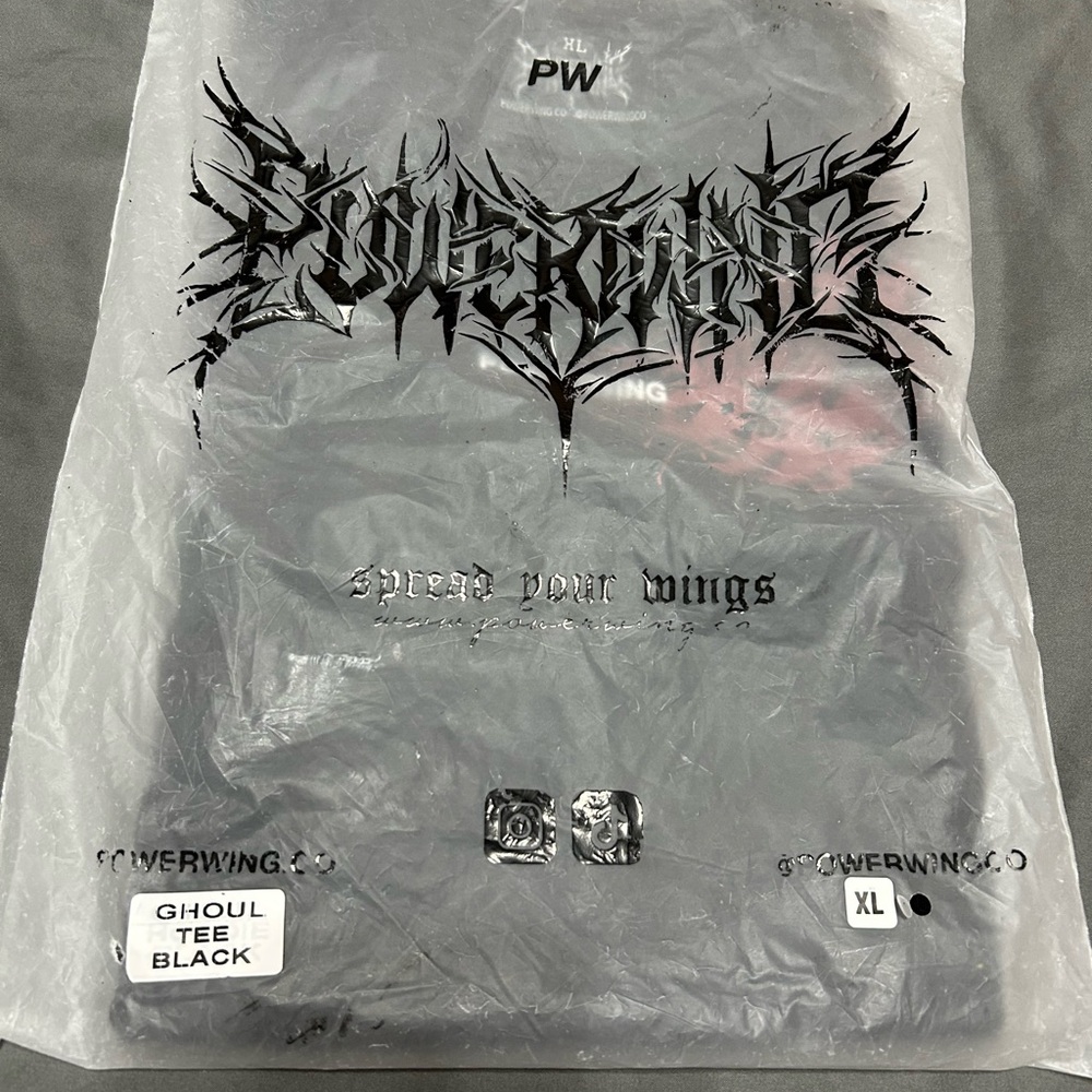 Powerwing Ghoul ShortSleeve Tee Black with Red and Gray Graphics Oversized - Picture 6 of 6